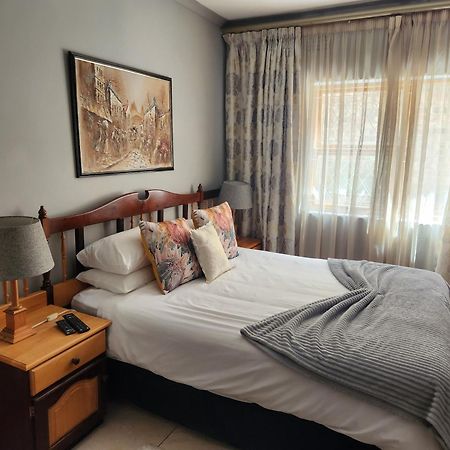 Lagoon Breeze Guest House Knysna Luaran gambar