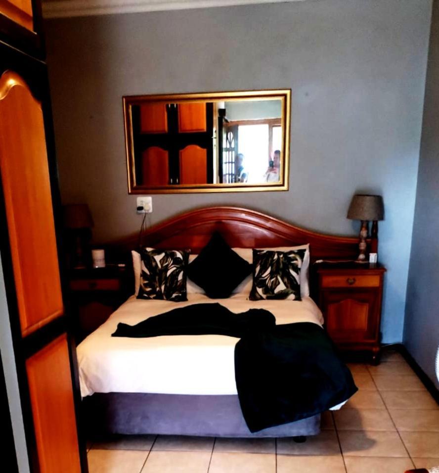 Lagoon Breeze Guest House Knysna Luaran gambar