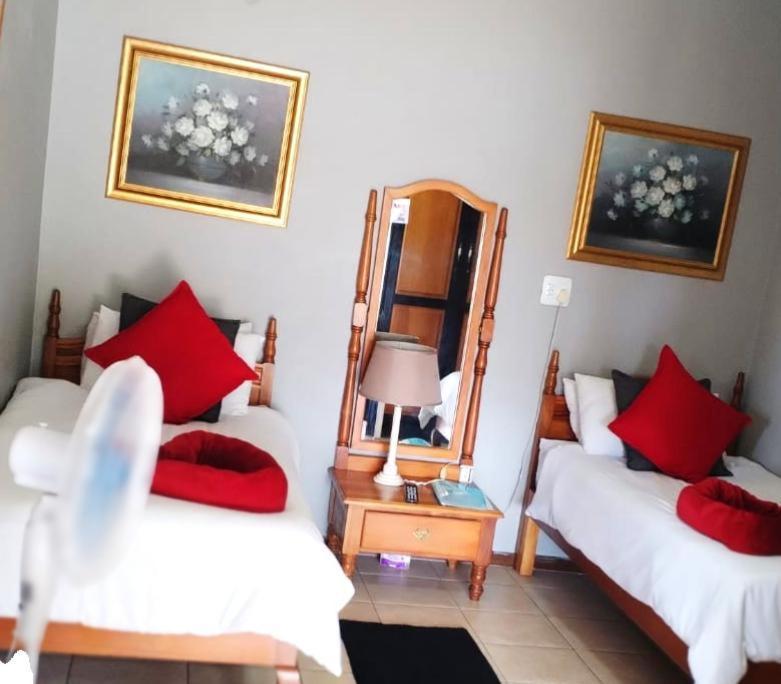 Lagoon Breeze Guest House Knysna Luaran gambar